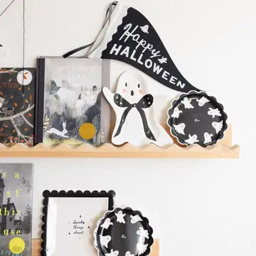 BQT1341 - Booquette Ghosts 8" Plate