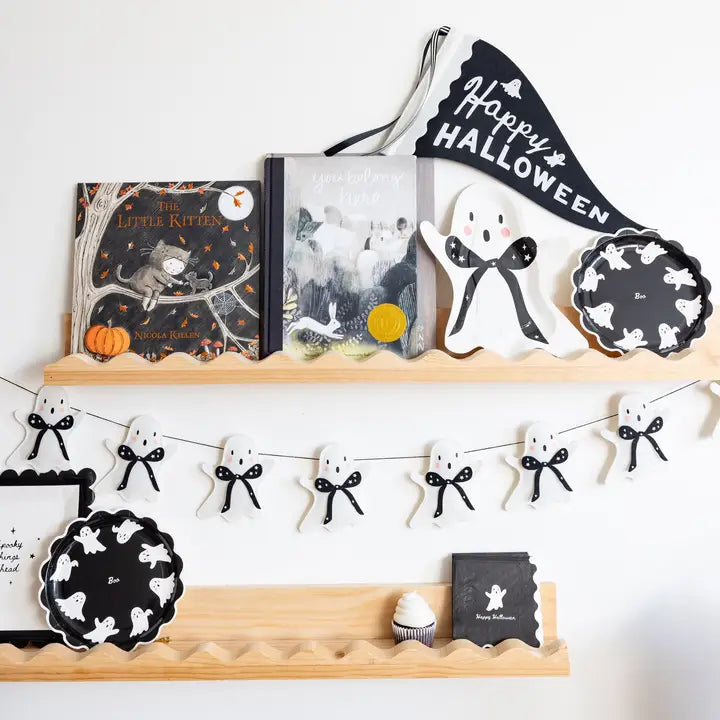 BQT1302 - Ghost Felt Banner