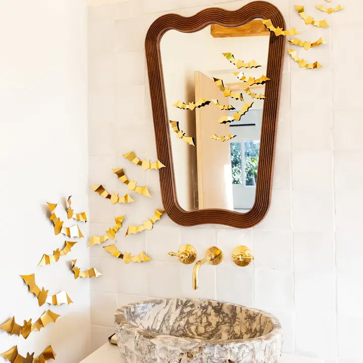 HAL1315 - Gold Wall Decor Bats