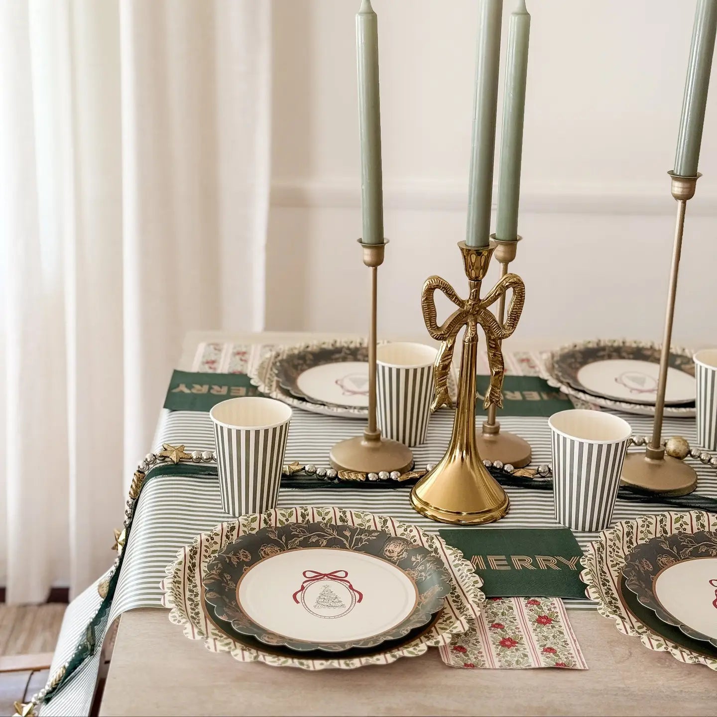 Hearth & Holly Vintage Floral Dessert Plates (12pcs)