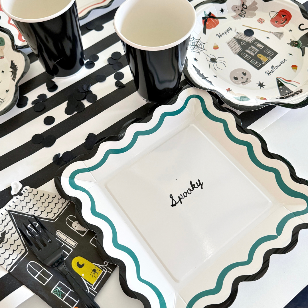 SPS1343 - Boo & Spooky Plate Set 9"